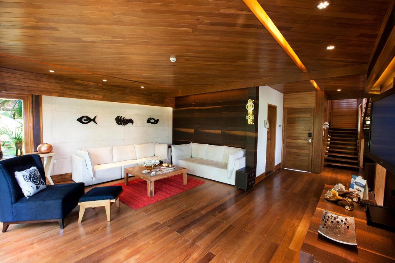 Aamby Valley City Lonavala Exteriör bild Interior of a floating home