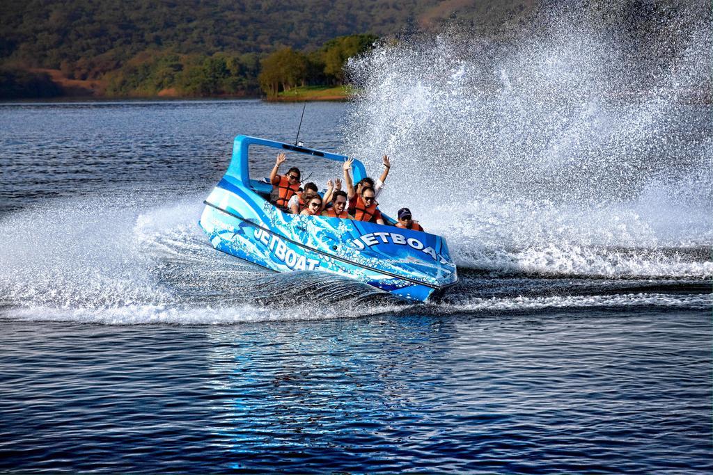 Aamby Valley City Lonavala Exteriör bild Jet Boating at the dam