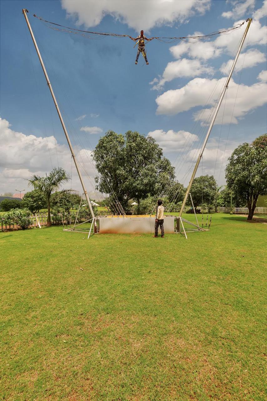 Aamby Valley City Lonavala Exteriör bild The trampoline at the park